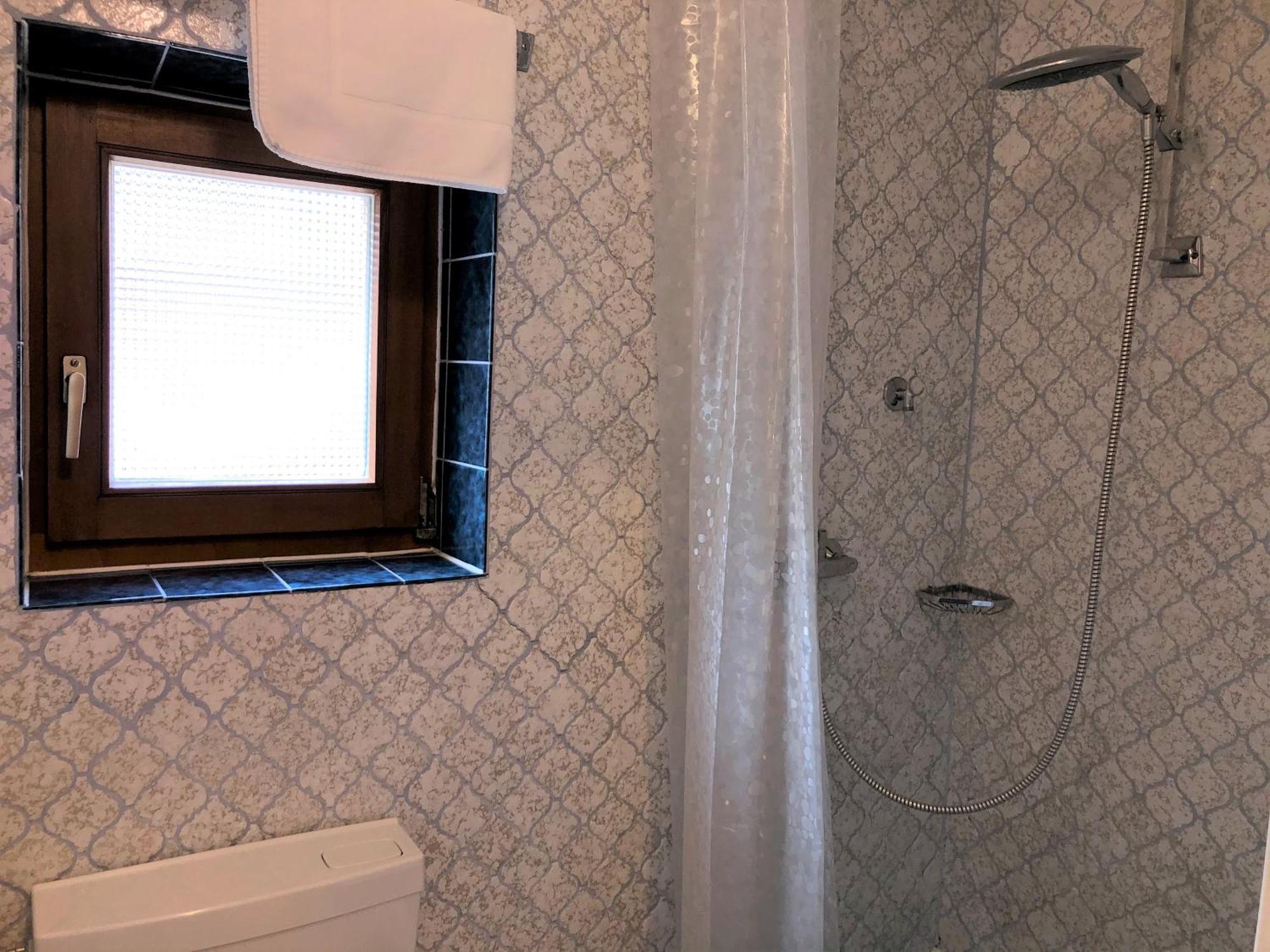 Gaestehaus Am Kurparkweg Hotel Reit im Winkl Room photo